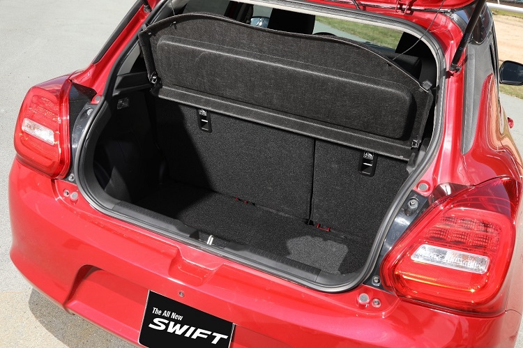 Cốp chứa đồ của Swift.