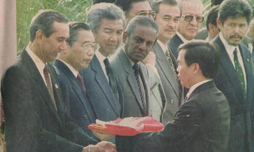 trac-tro-vao-phut-chot-khi-viet-nam-dam-phan-gia-nhap-asean-22-nam-truoc