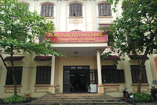TAND TP Yên Bái, nơi diễn ra phiên xử. Ảnh: Phạm Dự.