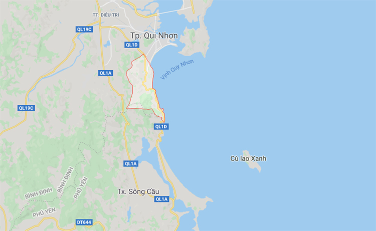 Các du khách gặp nạn ở khu vực bãi biển Ghềnh Ráng. Ảnh: Google Maps.