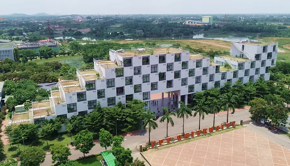 Đại học FPT, huyện Thạch Thất, Hà Nội, nằm tách biệt với khu dân cư. Ảnh: FPT