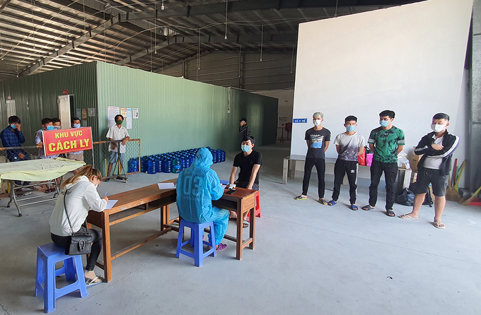 Khu cách ly tập trung tại TP Hà Tiên tiếp nhận người từ Campuchia về. Ảnh: Nguyễn Phương