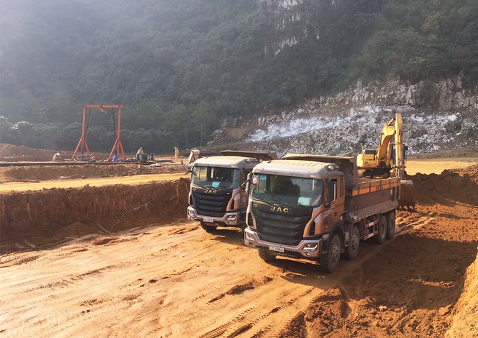Cao tốc Diễn Châu - Bãi Vọt sẽ kết nối cao tốc Mai Sơn - Quốc lộ 45 (Thanh Hóa) đang triển khai. Ảnh: Anh Duy.
