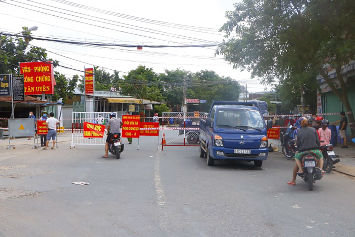 Phường Tân Phước Khánh, TX Tân Uyên bị phong tỏa từ 0h ngày 20/6. Ảnh: Yên Khánh