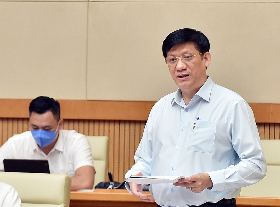 Bộ trưởng Y tế Nguyễn Thanh Long phát biểu tại cuộc họp. Ảnh: Nhật Bắc