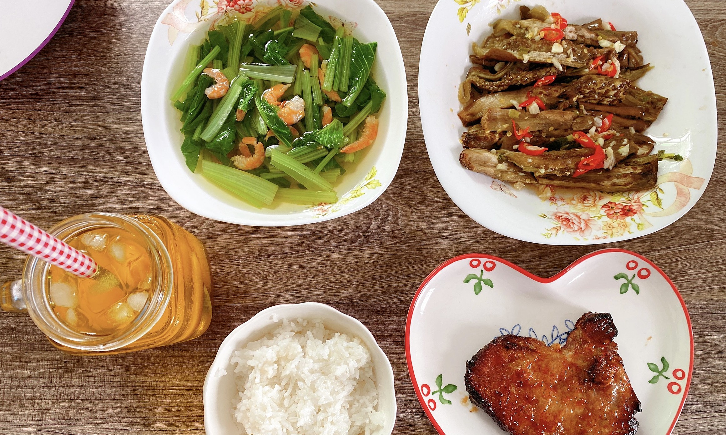 Kinh nghiệm nấu ăn thời giãn cách - VnExpress Cooking